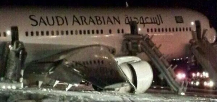 Saudi crash - 29 hurt