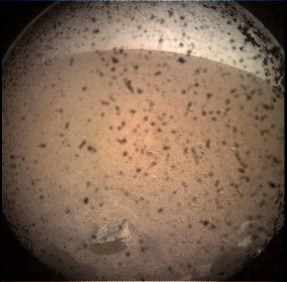 Scientists swing into action after successful Mars InSight landing