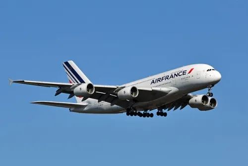 Rolling strikes ground Air France flights