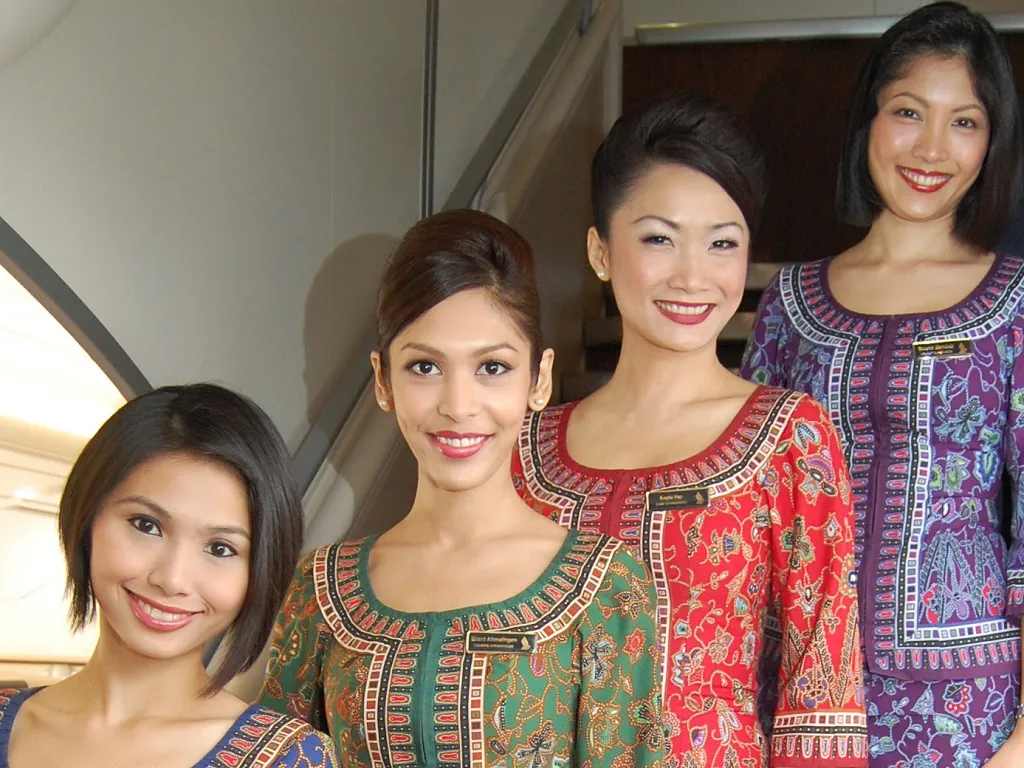 Singapore Airlines rolls out refunds for flight disruptions