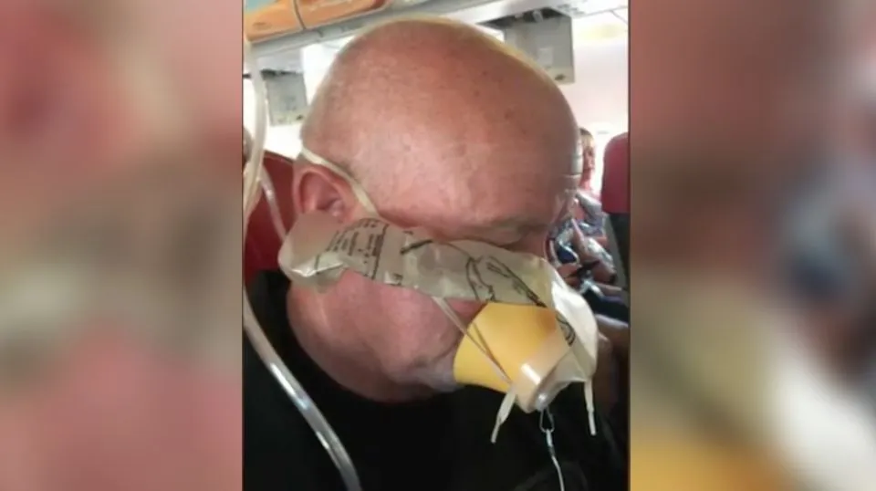 'Screaming' AirAsia crew under fire after cabin depressurisation